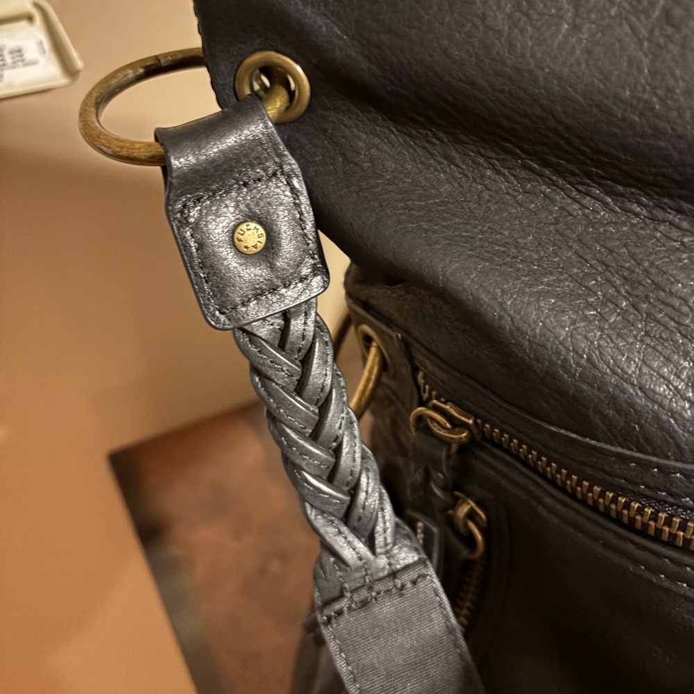 The Sak Black Leather Shoulder Bag - Picture 4 of 13
